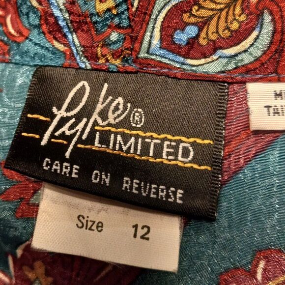 Vintage Pyke LTD Womens 12 Jewel Tone Paisley Pattern Silky feel Long Sleeve - Picture 3 of 7